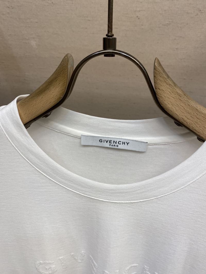 Givenchy T-Shirts